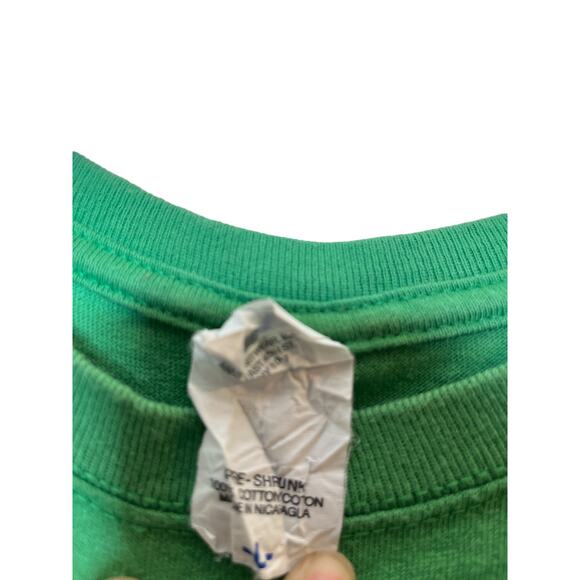 Anvil Pre-Shrunk Large Green Graphic Surfer Frog Cash Elementary T-Shirt - Picture 6 of 8